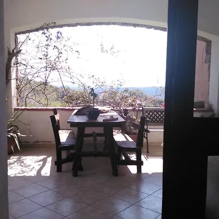 Agriturismo Canu Bed & Breakfast